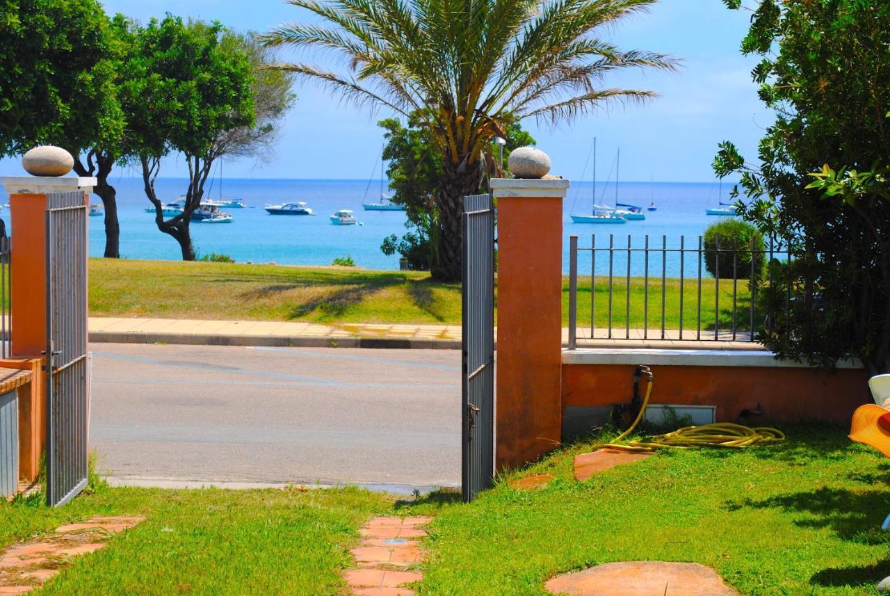 Villa Stella Fronte Mare Porto Frailis Àrbatax Exterior foto