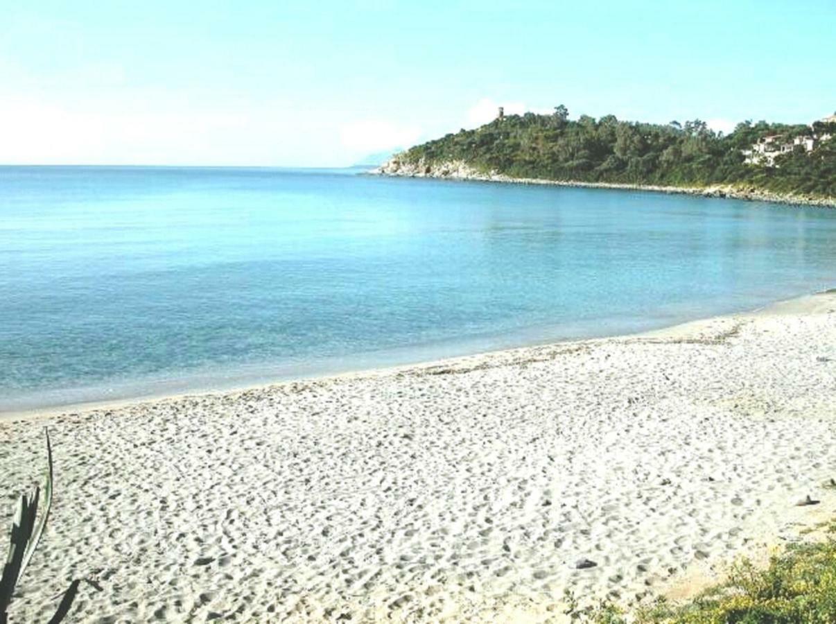 Villa Stella Fronte Mare Porto Frailis Àrbatax Exterior foto